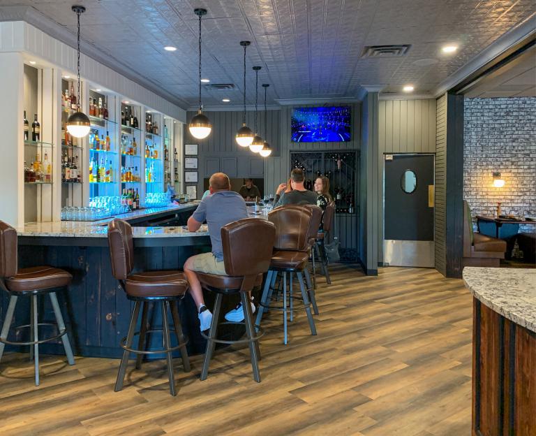 Mo Brady's Steakhouse Remodel