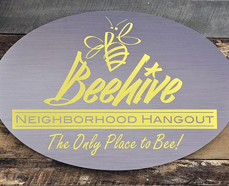 Beehive Hangout, Spring Village, AR